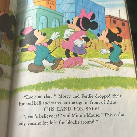 Vintage 1974 A Little Golden Walt Disney MICKEY MOUSE AND THE GREAT LOT PLOT - Picture 4 of 5